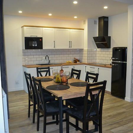 Apartament Caloroczny Bieszczadzka Gawra Ustrzyki Dolne Ngoại thất bức ảnh