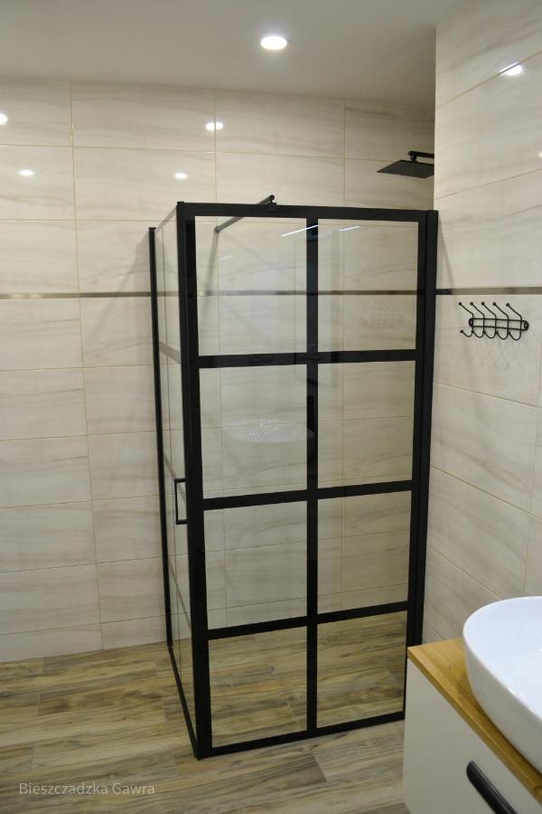 Apartament Caloroczny Bieszczadzka Gawra Ustrzyki Dolne Ngoại thất bức ảnh
