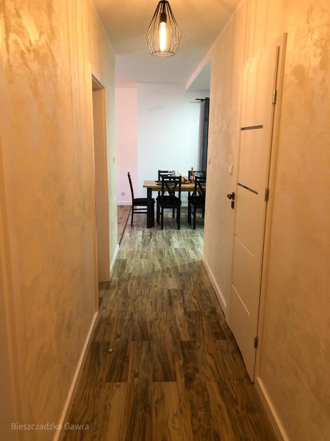 Apartament Caloroczny Bieszczadzka Gawra Ustrzyki Dolne Ngoại thất bức ảnh