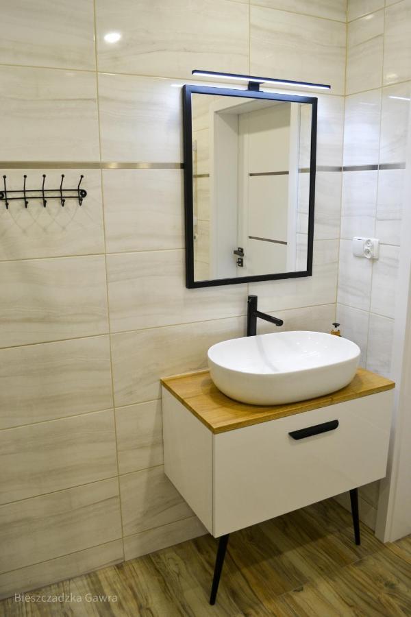 Apartament Caloroczny Bieszczadzka Gawra Ustrzyki Dolne Ngoại thất bức ảnh