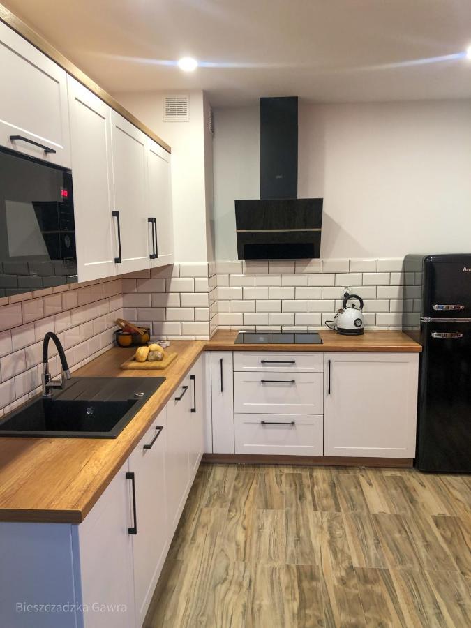 Apartament Caloroczny Bieszczadzka Gawra Ustrzyki Dolne Ngoại thất bức ảnh