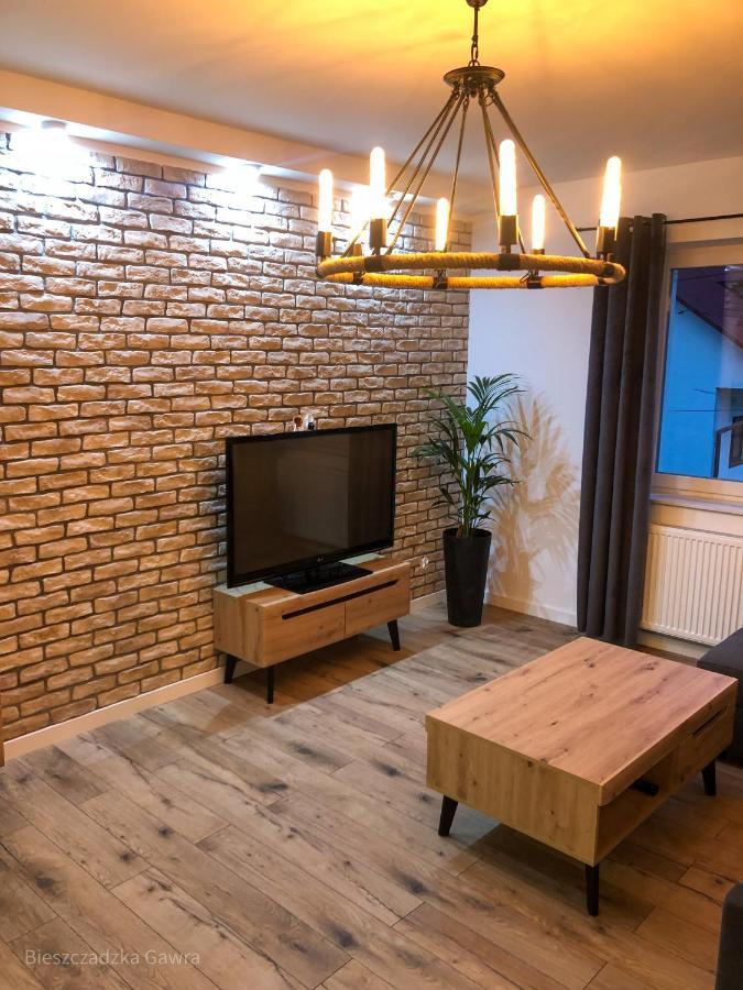 Apartament Caloroczny Bieszczadzka Gawra Ustrzyki Dolne Ngoại thất bức ảnh